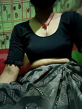 Punam panjabi online show from May 8, 10:15 pm
