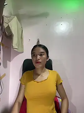 Snapshot of wet_princess69x chatting on May 17, 12:23 pm wet princess69x online show from May 17, 12:23 pm