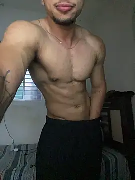 MoreninhoMagrinho online show from February 11, 3:33 am