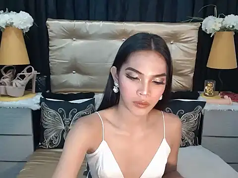 SexyPetiteAra online show from November 28, 10:56 pm