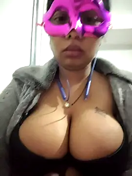 aarti03fb online show from January 6, 6:22 pm