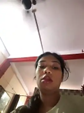 aarti03fb online show from June 11, 1:05 am