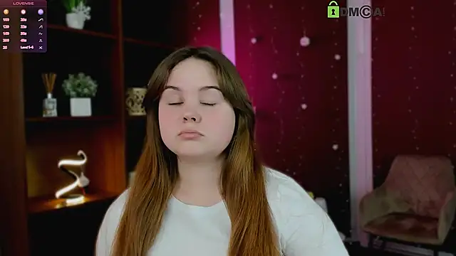 Snapshot of candy_flossie1 chatting on January 6, 11:25 am candy flossie1 online show from January 6, 11:25 am