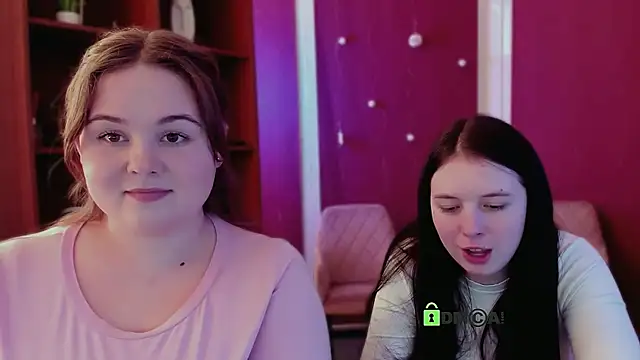 Snapshot of candy_flossie1 chatting on January 19, 1:26 pm candy flossie1 online show from January 19, 1:26 pm