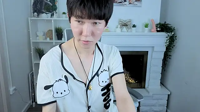 YugoAsian online show from November 30, 12:42 pm