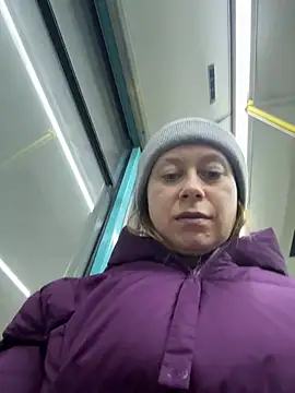 Brooke lover online show from March 10, 6:57 pm