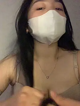lana-kan online show from May 28, 1:19 pm