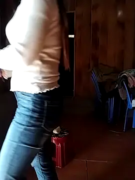 Phayphay2k online show from December 2, 2:17 am