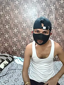 Sexy komal02 online show from April 24, 12:40 pm