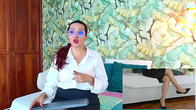 Madame Angelic 1 online show from July 10, 3:55 am