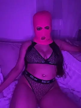 linaatchikita online show from February 4, 10:04 pm