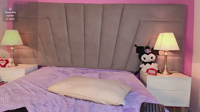 Emilyroth online show from March 2, 10:16 pm