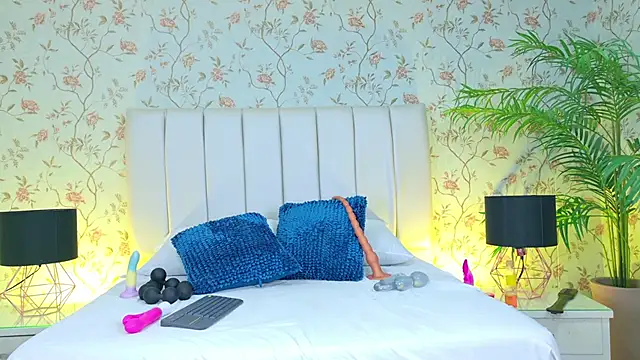 cata muakgb online show from January 7, 8:33 pm