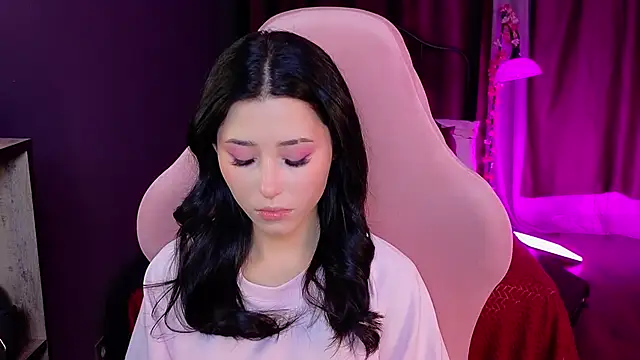 RedMidnight online show from March 12, 8:37 pm