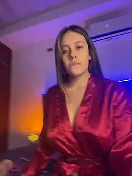 Samantafoxx  online show from July 10, 11:51 pm