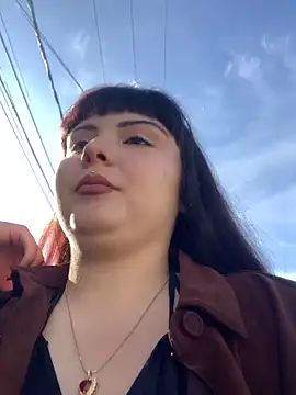 Yuliks  online show from December 1, 1:49 pm