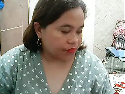 cutechubby online show from December 14, 12:27 am