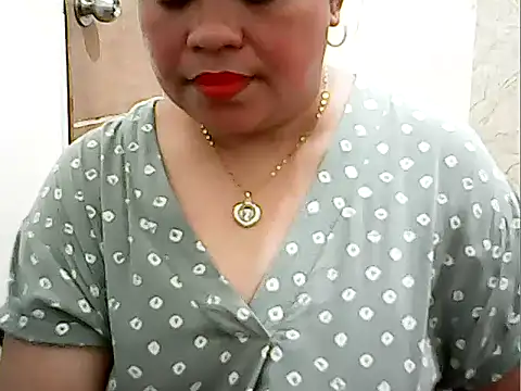 cutechubby online show from February 17, 1:57 am