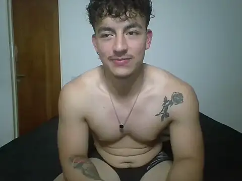 Tonblaze online show from December 2, 5:13 am