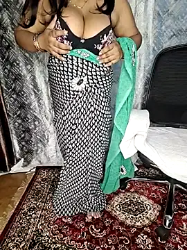 Curvy Pooja online show from July 3, 5:52 pm