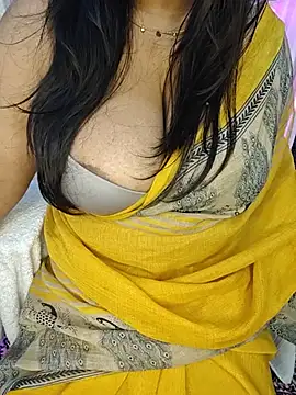 Curvy Pooja online show from July 25, 6:38 pm