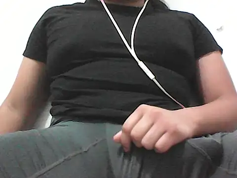  Eric Ivan  online show from November 25, 6:57 am