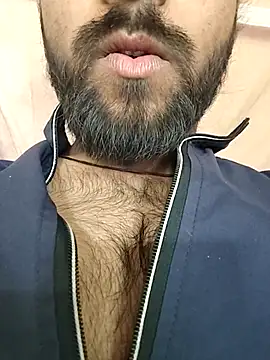 Snapshot of bigdick2299 chatting on January 11, 8:08 am bigdick2299 online show from January 11, 8:08 am