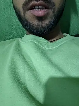 Snapshot of bigdick2299 chatting on January 14, 6:08 am bigdick2299 online show from January 14, 6:08 am