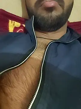 Snapshot of bigdick2299 chatting on January 16, 12:36 am bigdick2299 online show from January 16, 12:36 am