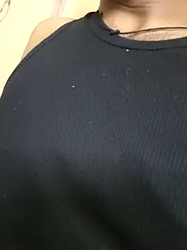 Snapshot of bigdick2299 chatting on March 18, 11:41 pm bigdick2299 online show from March 18, 11:41 pm