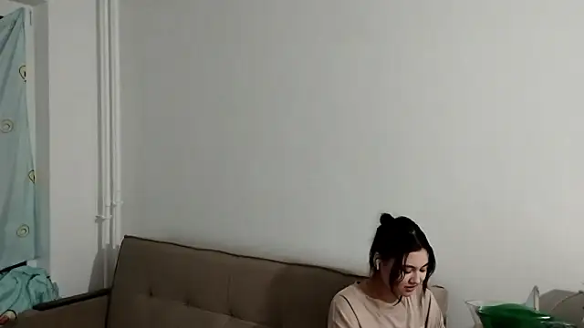 ArianeRandy online show from February 1, 4:05 pm