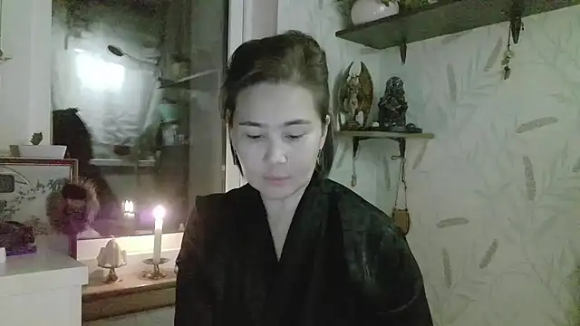 Nettie Allie online show from December 5, 7:43 pm