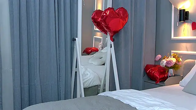 NatalieCroft online show from February 27, 7:08 am