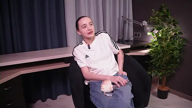 JesseGudgel online show from November 27, 11:12 am