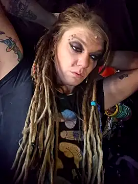 Snapshot of Horny_hippie chatting on March 3, 9:26 pm Horny hippie online show from March 3, 9:26 pm