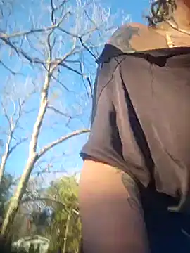 Snapshot of Horny_hippie chatting on March 11, 9:26 pm Horny hippie online show from March 11, 9:26 pm