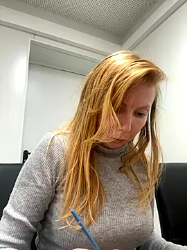 JenyJansy online show from December 4, 6:16 pm