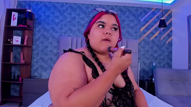 AlyzzandreRouge online show from December 3, 11:52 am