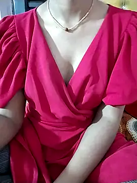 RASHMI SHARMA9 online show from January 9, 6:53 pm