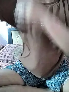 RASHMI SHARMA9 online show from June 26, 6:12 pm