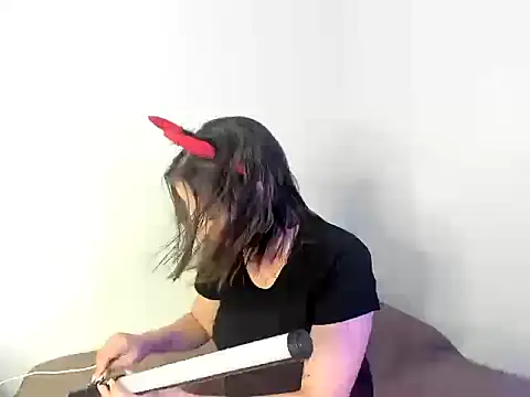 Brunetthe online show from November 30, 12:14 am