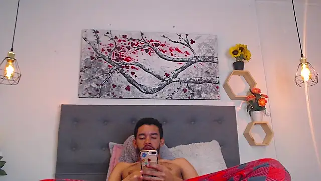 Andressbigcock   online show from December 4, 2:37 pm