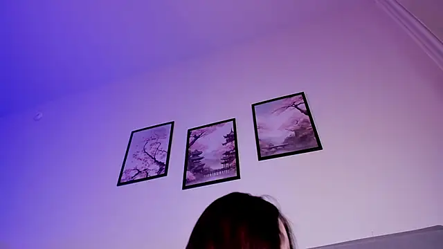 KessyLayssa online show from February 7, 6:11 pm