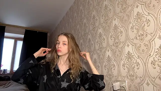 AshlyPalas online show from November 28, 5:10 am