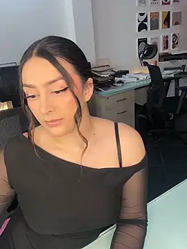  KimberlyClars  online show from December 2, 7:09 pm