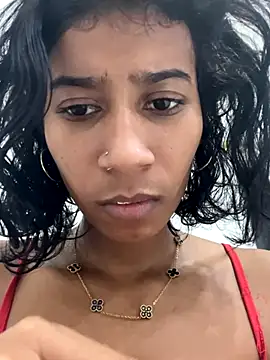 KattyAndDorian online show from December 3, 5:37 am