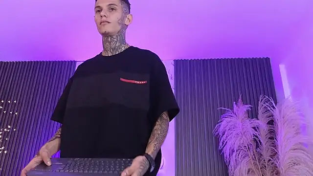 Paulo 527 online show from February 22, 5:40 am