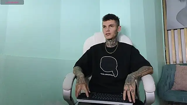 Paulo 527 online show from June 26, 5:45 am