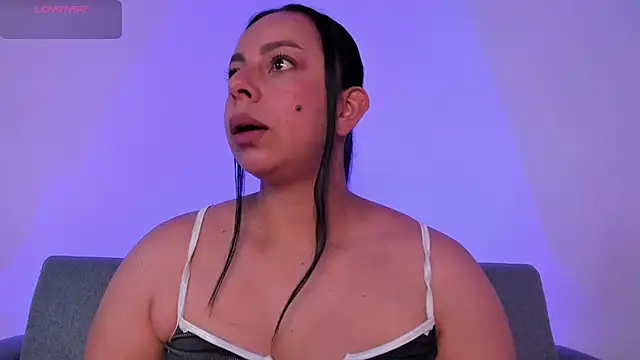 jimena chic1 online show from May 31, 12:52 am