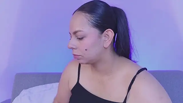 jimena chic1 online show from July 18, 7:28 pm